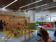 -亲亲袋鼠托育早教·思维专注力·棕熊英语(鼓楼恒力城店)