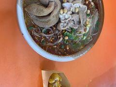 -董记冒节子肥肠粉