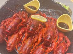 -龙虾奇迹泥炉烤肉(大华三路店)
