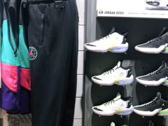 -NIKE品牌体验店(北京蓝色港湾店)