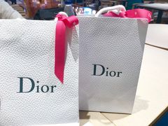 -Dior迪奥(上海世茂广场店)