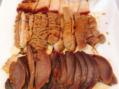 -匠心牛公馆·潮汕牛肉海鲜火锅(索菲特店)