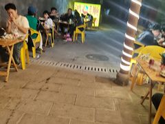 -鸿顺老铁锅美蛙鱼府(解放碑店)