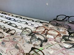 -天空之镜眼镜店蔡司依视路授权店(天通苑店)