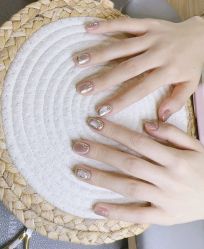 -拾光美甲美睫半永久