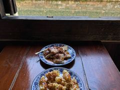 -茅老太臭豆腐