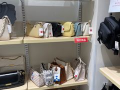 -hotwind热风(民盈山国贸店)