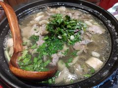 -谢老五跷脚牛肉·非遗传承店