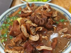 卤煮火烧-门框胡同百年卤煮(新街口店)