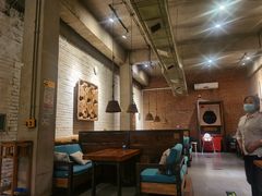 大堂-苹果树下艺术餐厅(宋庄店)