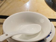 -陈大锅·岳阳鱼馆·地道岳阳菜(美食街店)