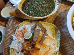 -傣家寨花园主题餐厅