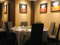 -湖庭壹品鸭王·传统北京烤鸭·别墅私房菜·庭院宵夜(江宁店)