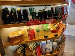 零售区-星巴克(丁香国际商业中心店)