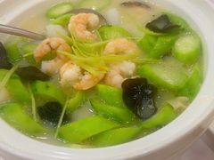 -粤盛海鲜平价店(洛溪食街店)