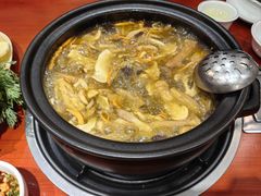 -菌之家·专业纯野生菌火锅·特色炒菌