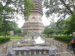-玲珑塔公园