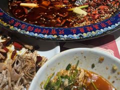 -何师傅美蛙鱼头(汉街店)
