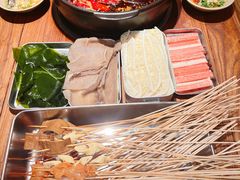 -郑记·古法黑砂锅串串(龙泉店)