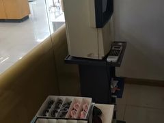 -何氏眼科视光中心·眼镜·配镜(汇泉东路店)