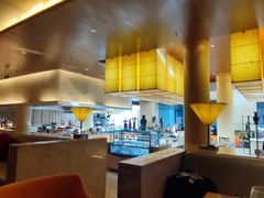 -东西风牛排馆周末烧烤自助(首都机场希尔顿店)