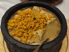 -品海楼·大连海胆锅贴馆(东港店)