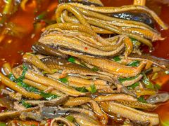 -大众跷脚牛肉馆·非遗传承单位(峨眉山店)