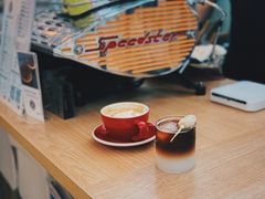 芝麻酱糖饼拿铁-COFFEE HOLIC(朝外SOHO店)