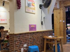 -黔老锅地摊火锅(盐务街店)