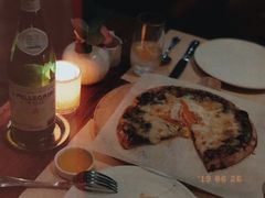 松露披萨-Mercato莫卡多露台餐厅与酒吧(K11店)