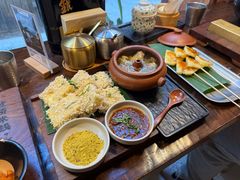 -银米·云南传统过桥米线(双廊黑金冠店)