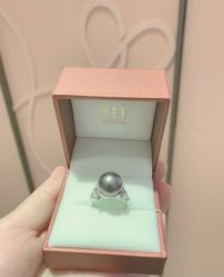 -周生生Chow Sang Sang(先天下店)
