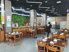 大堂-顶之鲜海鲜餐厅