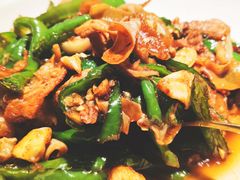 -费大厨辣椒炒肉(高铁吾悦广场店)