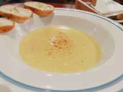 奶油蘑菇汤-I HOLIC艾豪丽披萨(KKone店)
