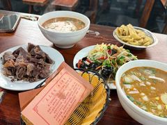 -化三驴肉汤馆老店