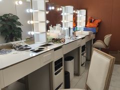 -HIMO海马体照相馆(上海华润CP静安店)