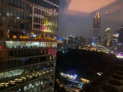 -上海世茂皇家艾美酒店