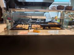 面包甜点陈列柜-岩明火勺店(承德路店)