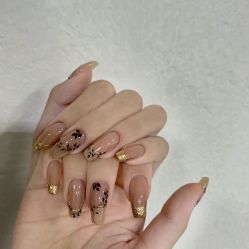 -妙睫屋日式美甲美睫