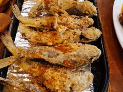 干炸黄花鱼-老东镇啤酒屋海鲜加工·蒸汽海鲜·海鲜烧烤(台东店)