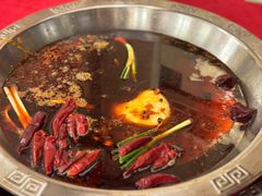 -山城年华老火锅(玉林店)