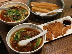 油条-弄堂咪道-饭香·面香·馄饨香(钦州北路田尚坊店)