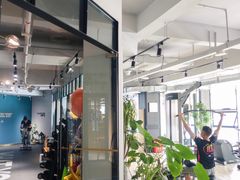 -F+轻食健身赋能空间(中华北路国贸商场店)
