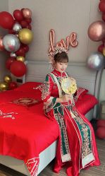 -莫小姐婚纱