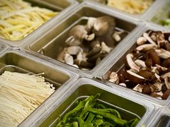 -拿渡·水煮鱼麻辣香锅(王府井奥莱·香江小镇店)