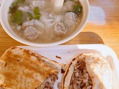 -宝光熏肉鞋底火烧(新街口店)