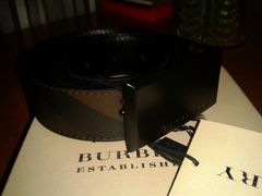 这就是那款全国都断货的腰带。。。-BURBERRY(青岛海信广场店)