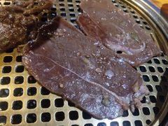 -唯成•韩国炭火烤肉 유성고기