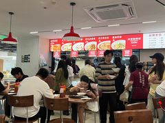 -宝龙城(杭州滨江店)